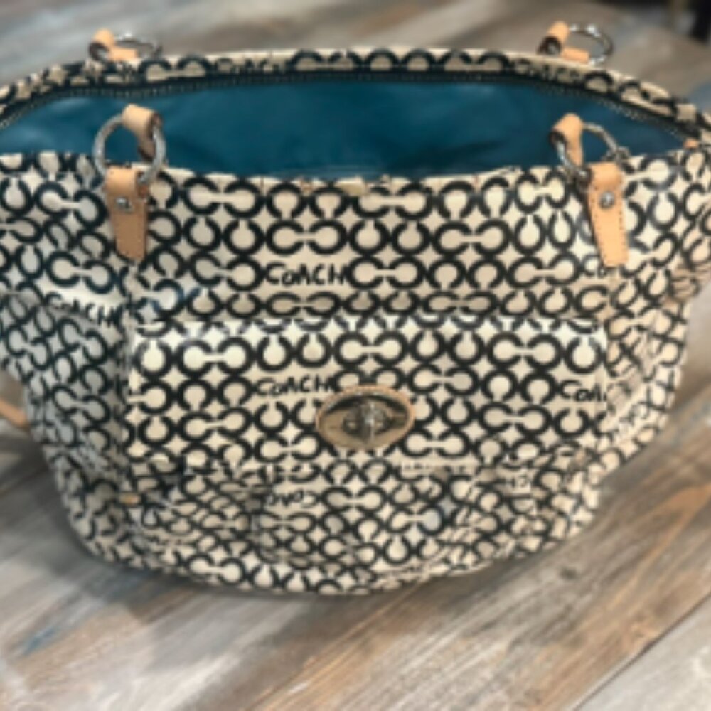 Coach large leather tote